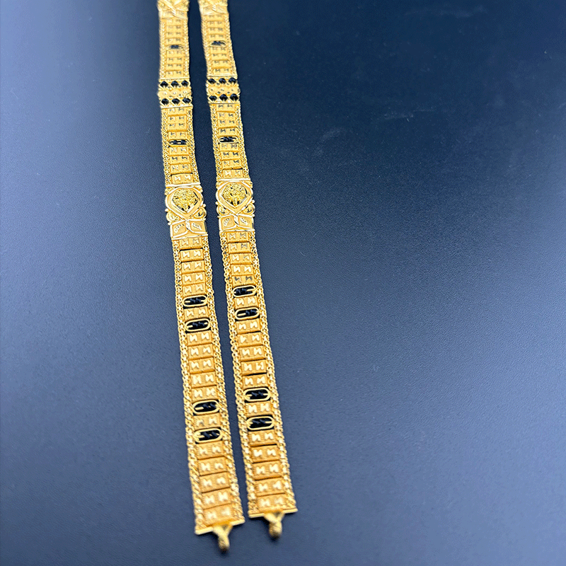 Gold Choker Necklace